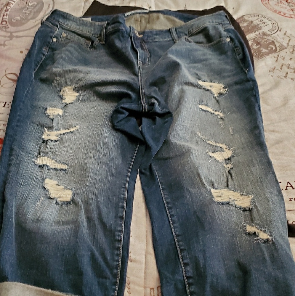 Boyfriend capris